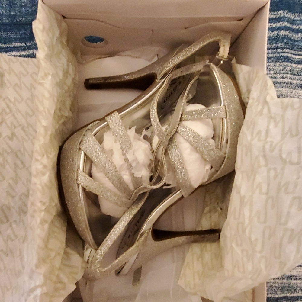 (3/$40)Shoes